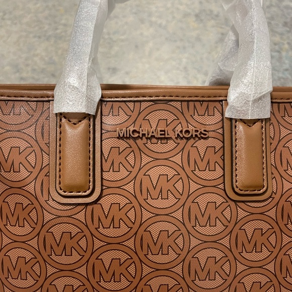 NWT Michael Kors Jodie Small Logo Jacquard Tote Bag In Luggage/Brown Color - Picture 6 of 12